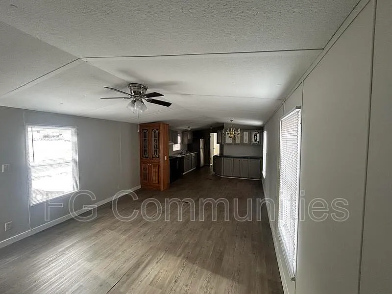2 bed, 2.0 bath, $975 — Photo 3