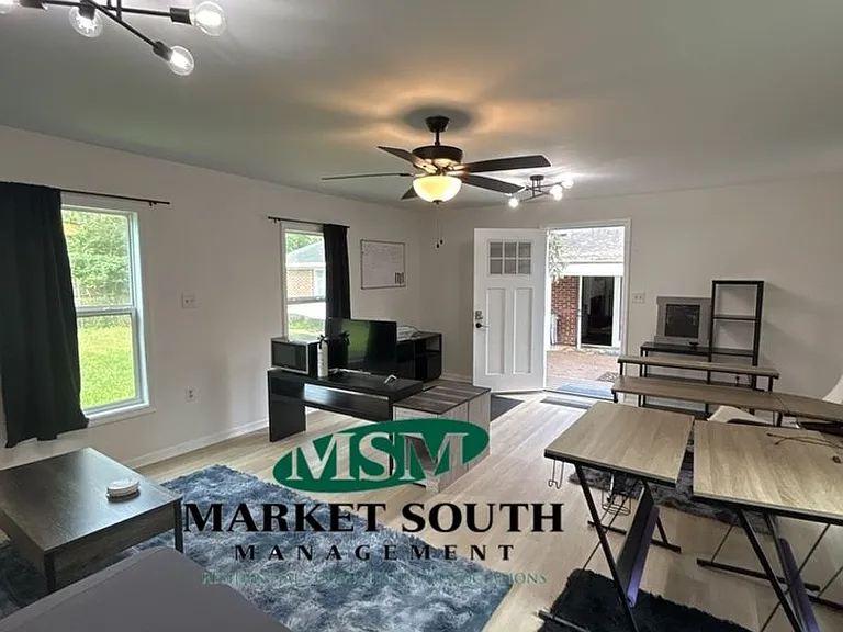 319 Sharondale Rd — Photo 17