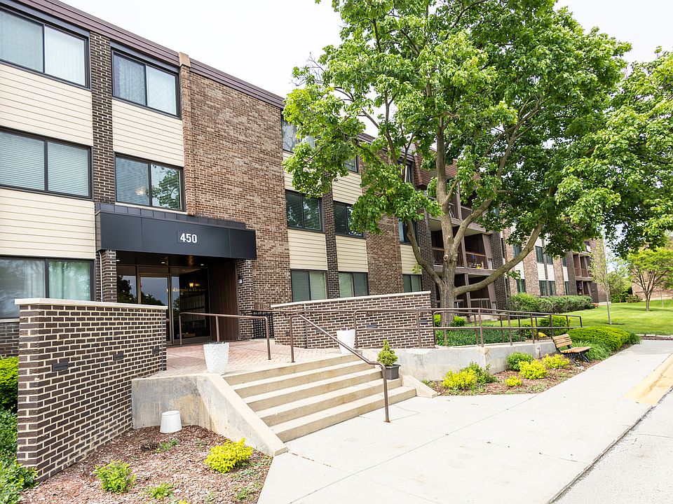 1st image of 450 Raintree Ct Unit 2B