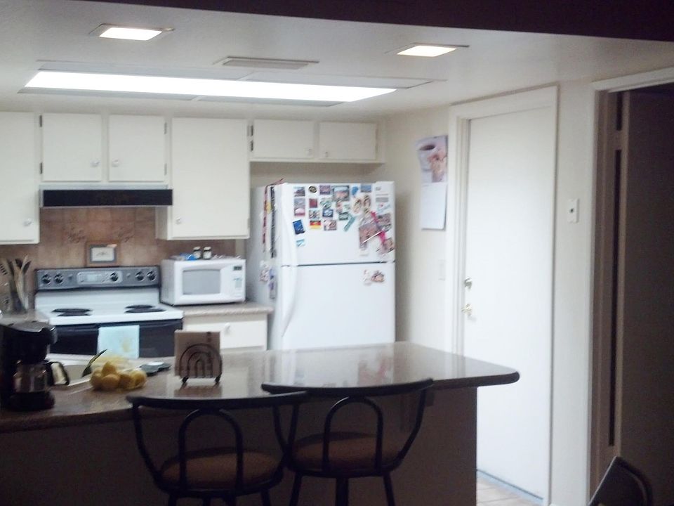 1st image of 2417 E ROBERT E LEE Street