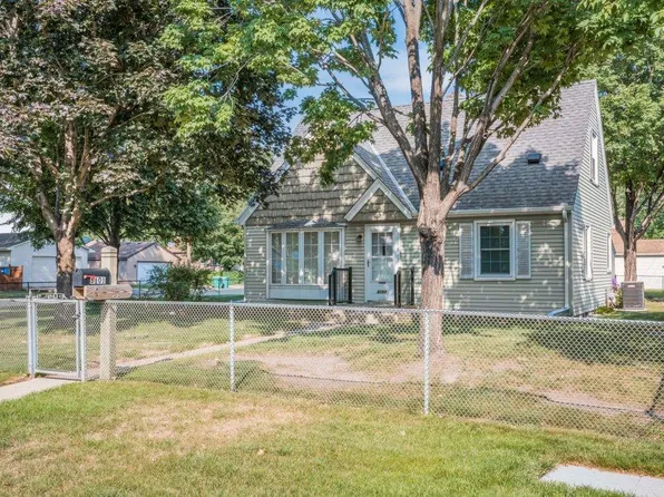 8101 2nd Ave S, Bloomington, MN 55420