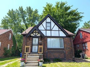 9221 Grayton St, Detroit, MI 48224