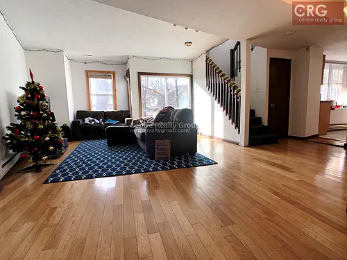 89 Sheridan St Photo 1
