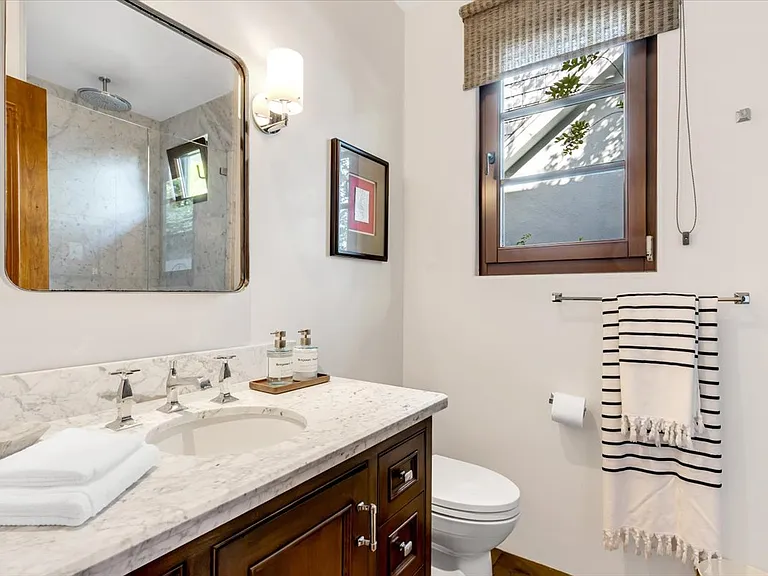 31512 Bluff Dr — Photo 23