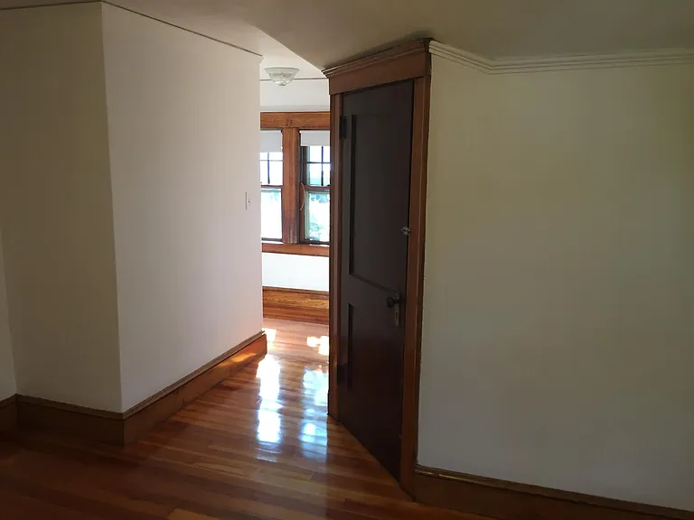 165 Crescent St #4 — Photo 13