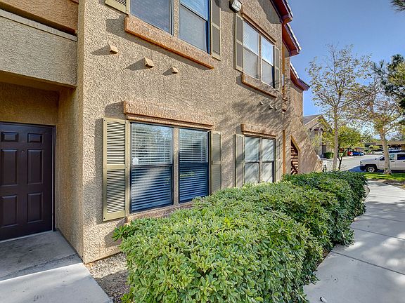 3rd image of 8250 N Grand Canyon Dr Unit 1108