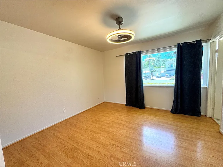 2065 Morley St — Photo 10