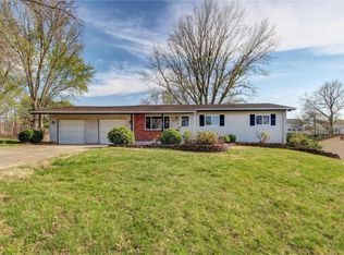 3060 Meramar Ct, Saint Louis, MO