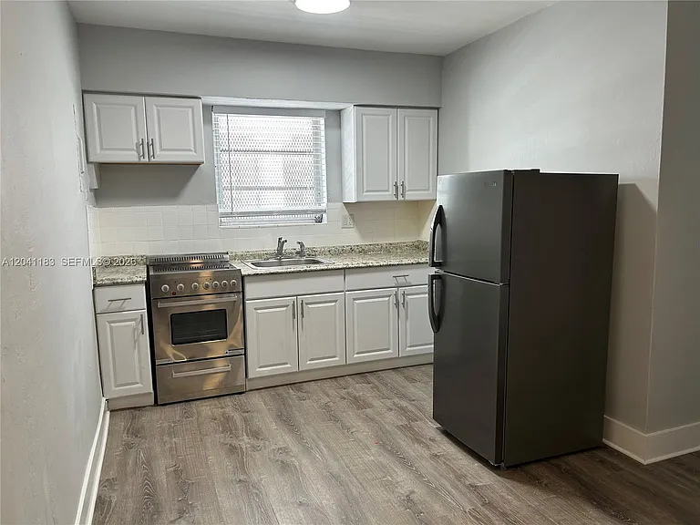 1346 Alton Rd #A1 — Photo 3