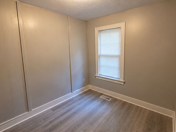 5th image of 495 East St Fl 1