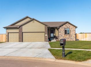 2501 E New Spring Cir, Derby, KS 67037