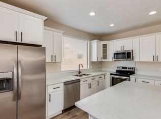 17531 W Cardinal Dr, Goodyear, AZ 85338