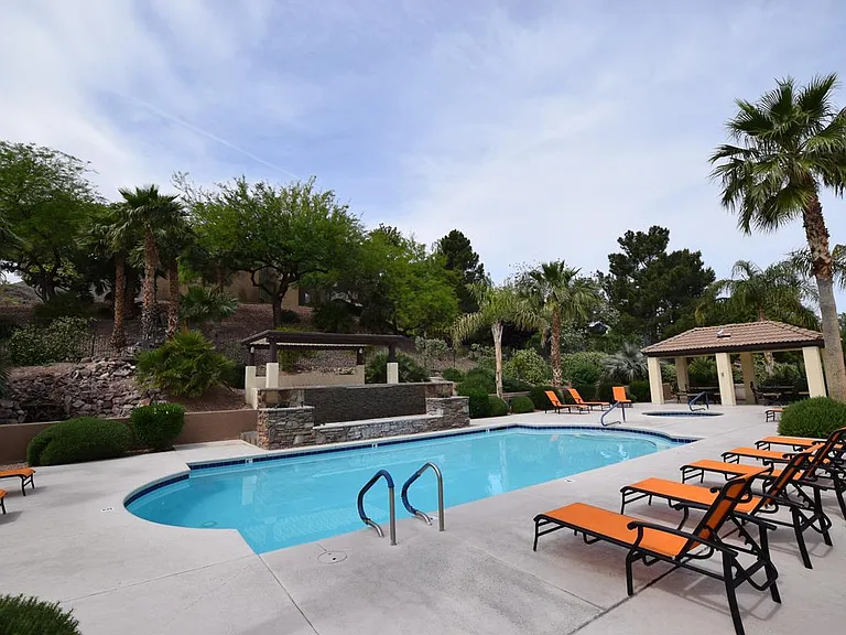 231 W Horizon Ridge Pkwy #417 — Photo 34