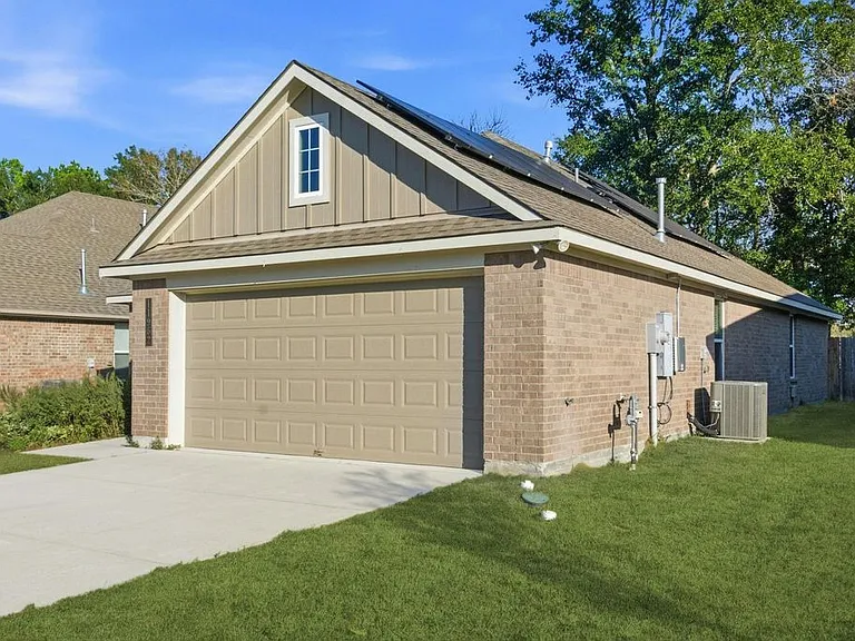 11962 Sunshine Park Dr N — Photo 5