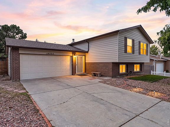 3rd image of 14302 E Villanova Pl