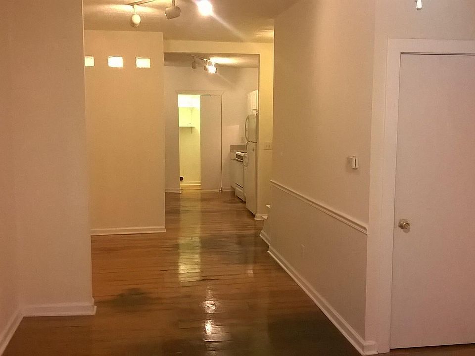 2nd image of 1102 Mount Pleasant Ave