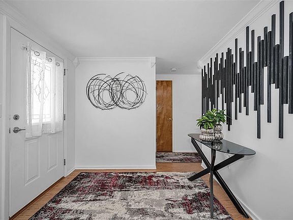 5th image of 7233 Seashore Dr