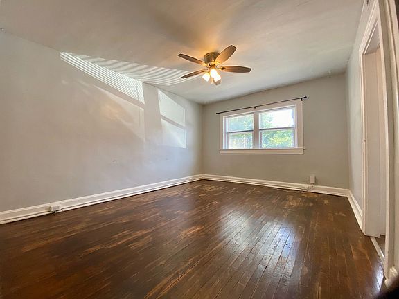 4th image of 1500 W 37th Wyoming St #3623-3625-0