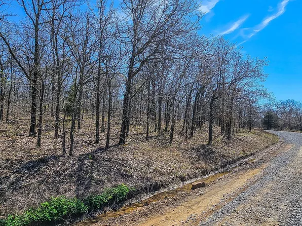 12 Lenna Rd, Eufaula, OK 74432