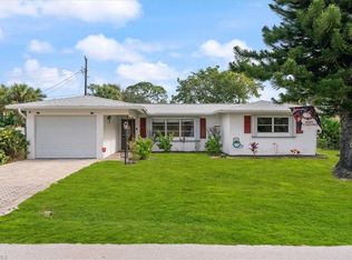 4941 Cortez Cir, Naples, FL 34112