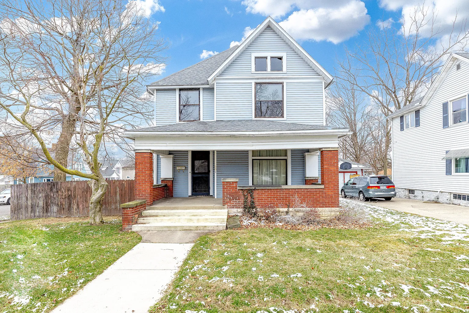 501 N Madriver St photo 1