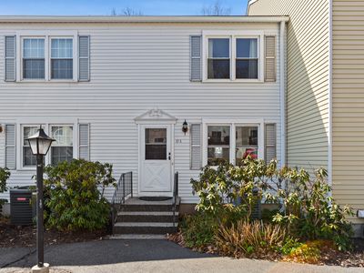 55 Mill Plain Road #27-5, Danbury, CT, 06810