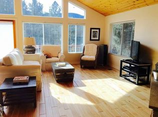 1928 Woodland Dr, Pine Mountain Club, CA 93222