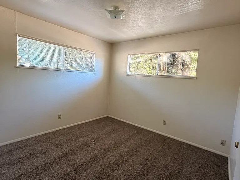 609 Parsons Dr #609 — Photo 9