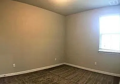2505 Meyer Cv #B — Photo 12