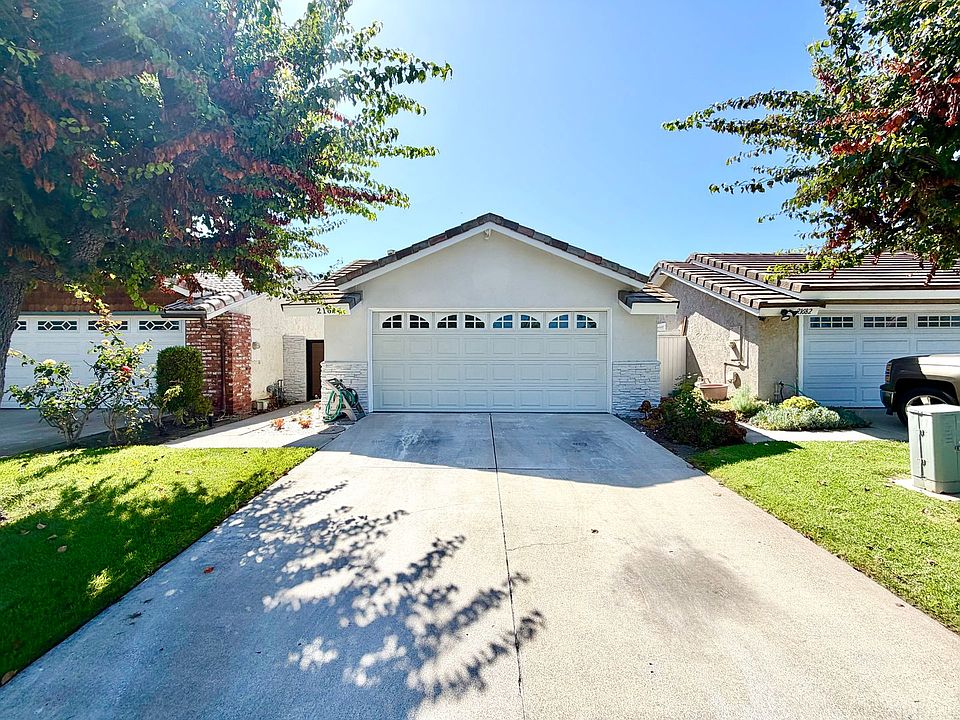 1st image of 21676 Superior Ln