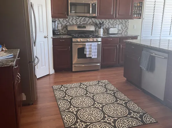 6372 W Brush Fork Dr, West Jordan, UT 84081