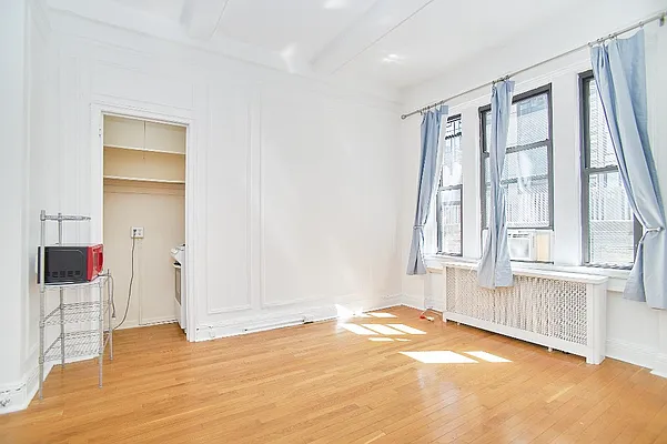 Rented by Living New York | media 19