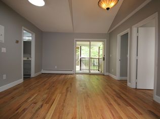 135 Chestnut St, Norwich, CT 06360