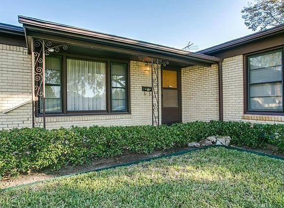 4th image of 1021 Bluebird Dr