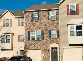 5 Shoemaker Dr, Swedesboro, NJ 08085