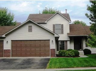 5500 Lone Oak Dr, Savage, MN 55378