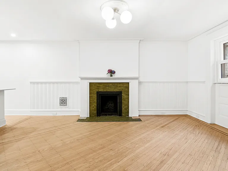 859 Carroll St #1 — Photo 4