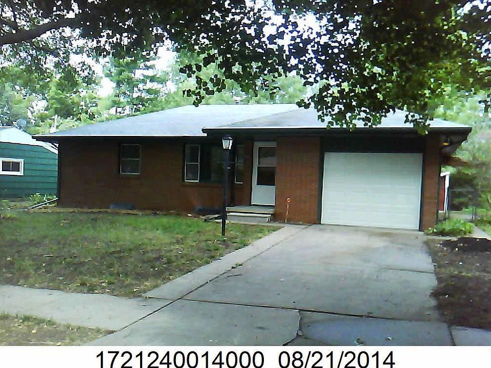 1st image of 941 N 67th St