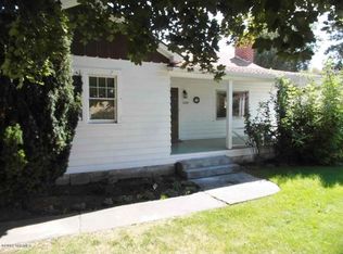 1009 S 32nd Ave, Yakima, WA 98902