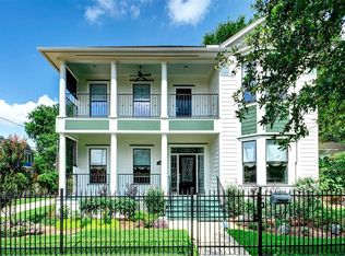 2501 Nicholson St, Houston, TX 77008