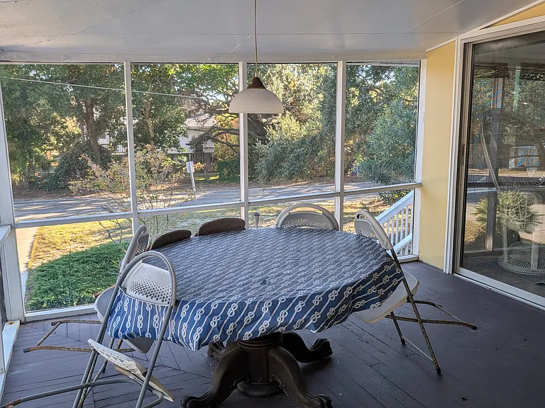 820 E Ashley Ave — Photo 10