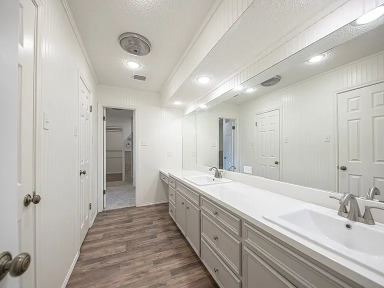 4007 Crestridge Dr — Photo 47