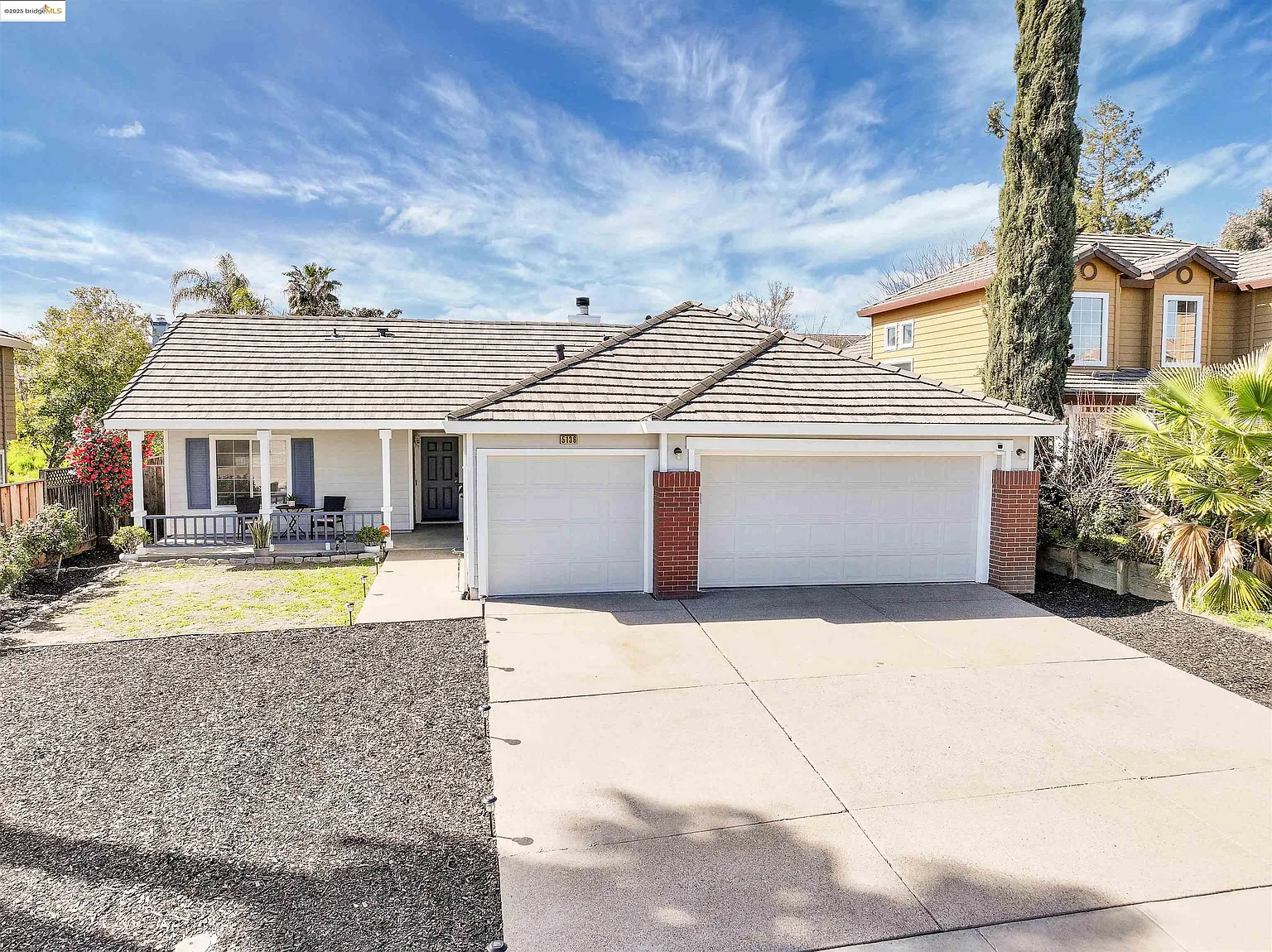 5136 Pioneer Way photo 1