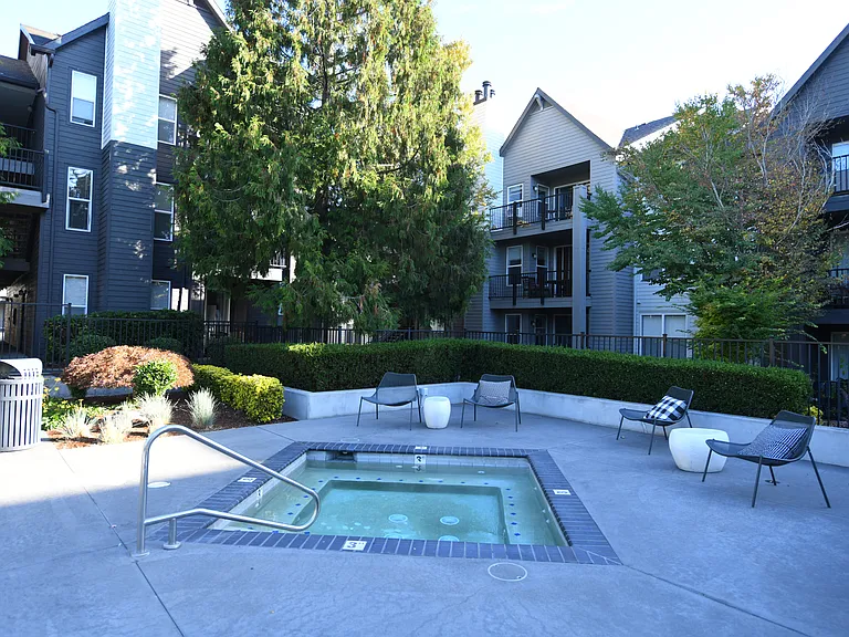 Pallas Townhomes and Apartments — Photo 11