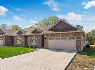 3859 S Anderson Dr, Terre Haute, IN 47803