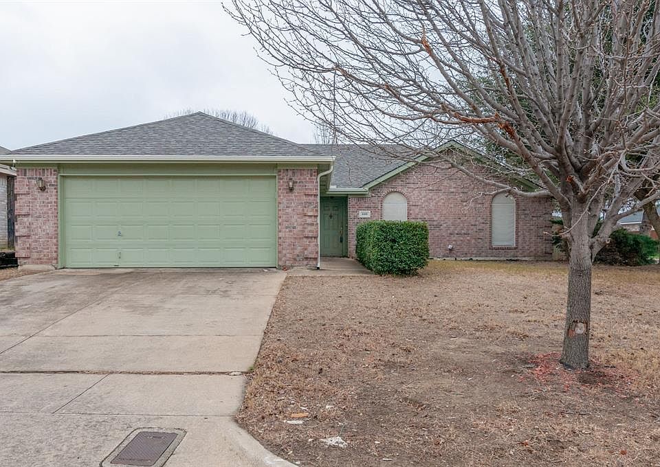 1st image of 8100 Jolie Dr