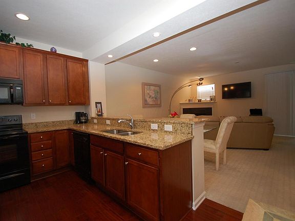 4th image of 4634 Stoneworth Dr