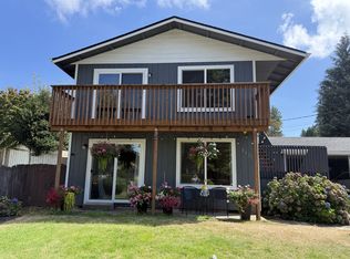 1421 Bradley St #B, Bremerton, WA 98310