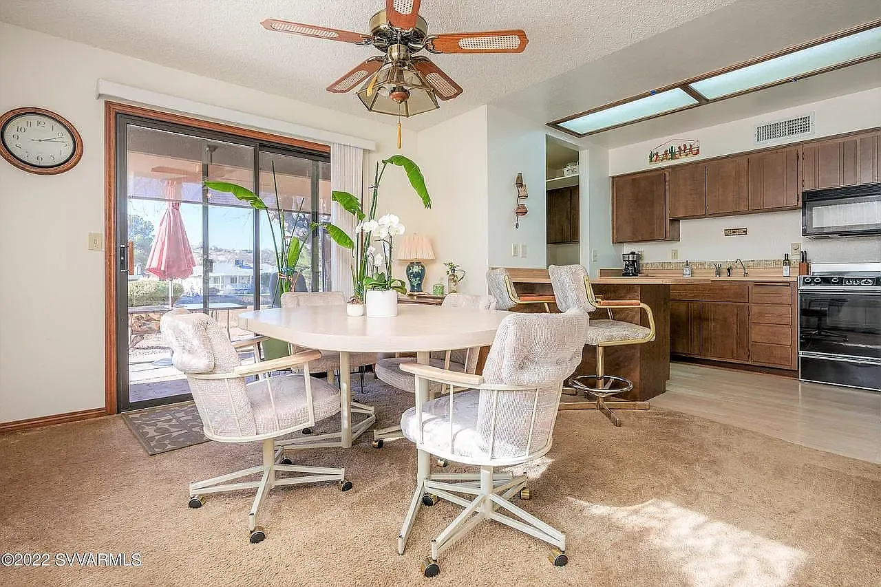 2 bed, 1153 sqft, $1,700 — Photo 2