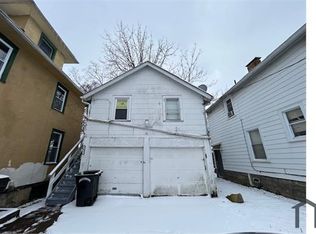102 Rush St, Elyria, OH 44035